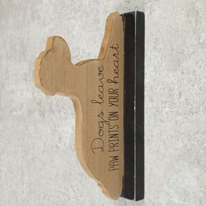 🐾 Dog Paw Prints Cutout Sign